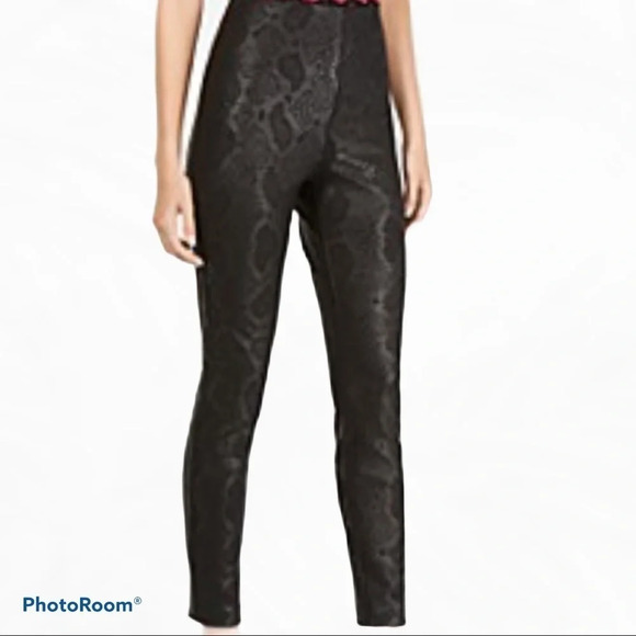 Ricki’s black snake print ankle pants 0 - Picture 1 of 13